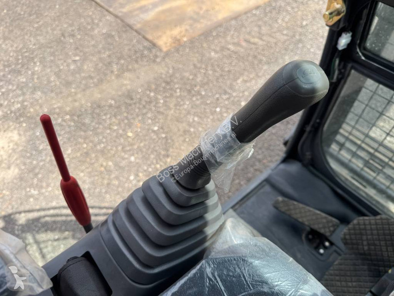 Rýpadlo Hitachi LC-5G - New / Unused / Cummins...