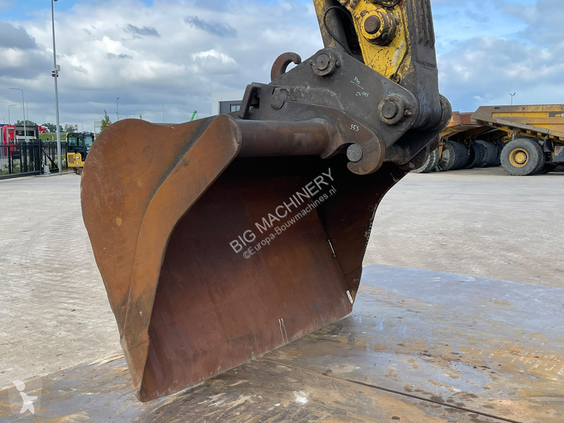 Rýpadlo Komatsu PC490LC-11E0