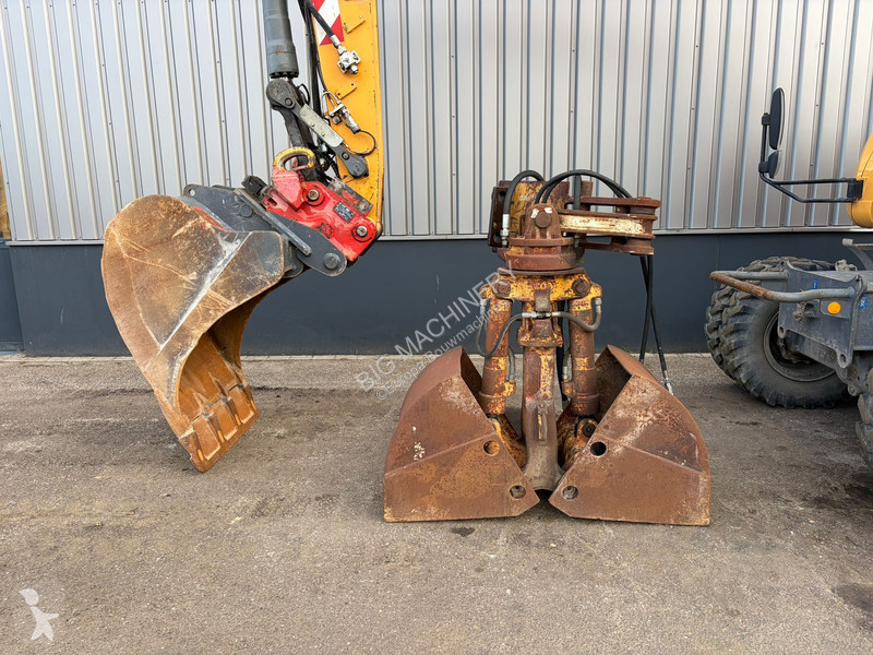 جرافة Liebherr A918