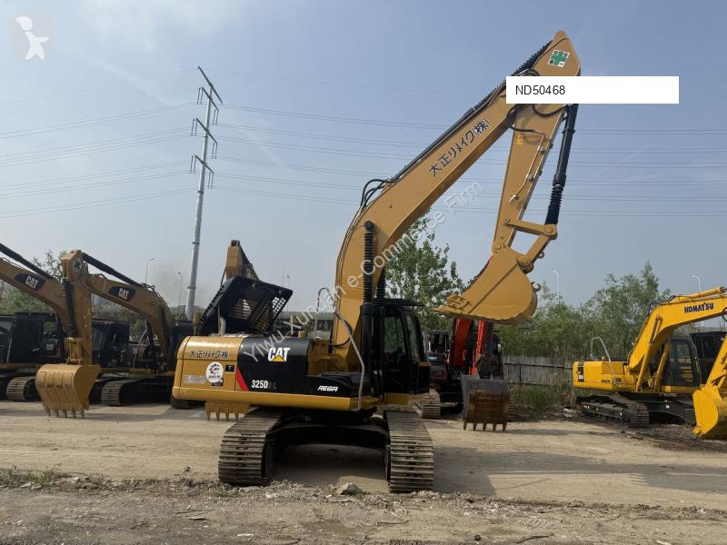 Escavatore Caterpillar 2L