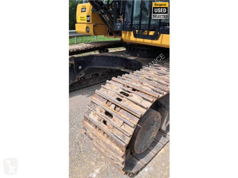 Excavadora Caterpillar 323