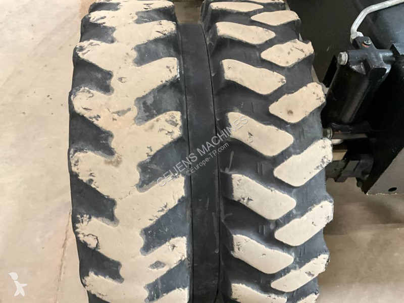 جرافة Yanmar B 75 W