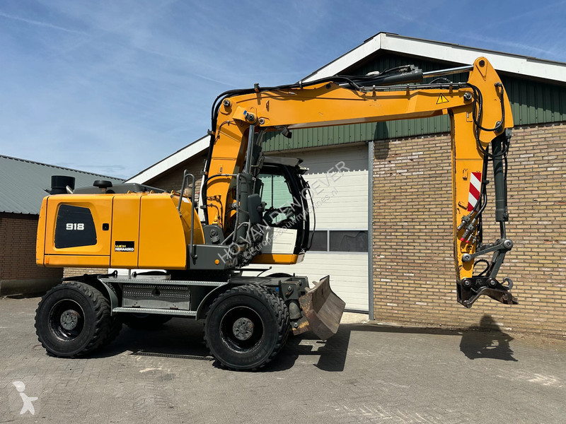 Rýpadlo Liebherr A918