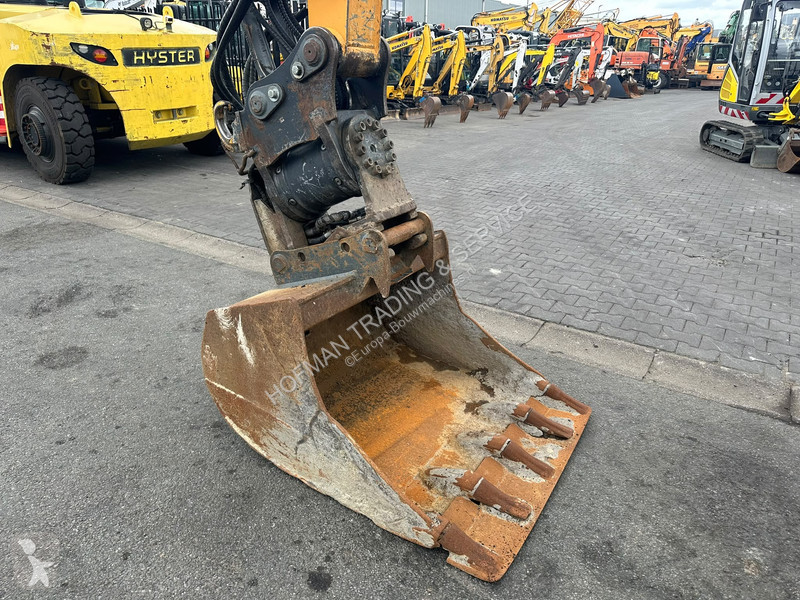 جرافة Liebherr Compact | Powertilt