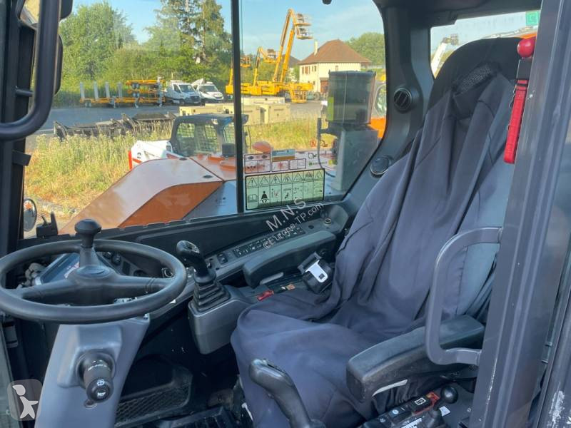 جرافة Doosan DX 100 W 7