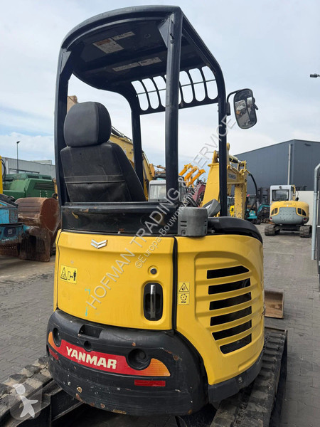 Skovl Yanmar Vio25-6