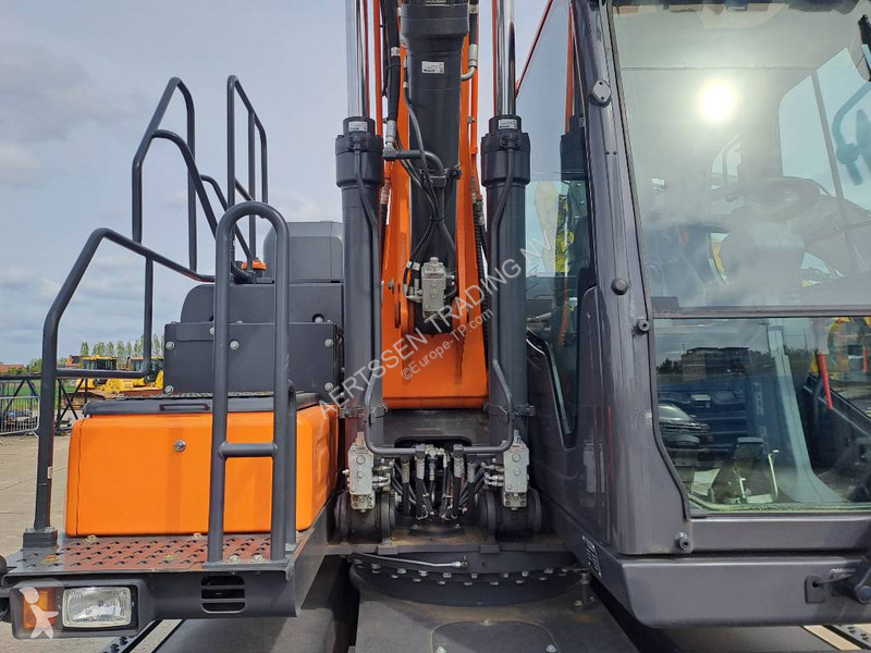 Skovl Develon DX160W-7