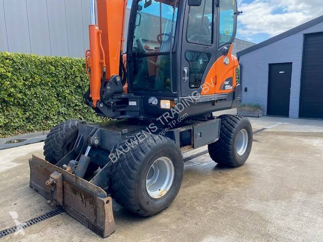 Экскаватор Doosan