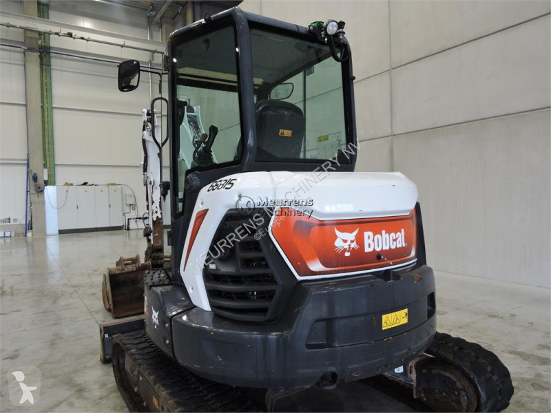 جرافة Bobcat 3 Buckets