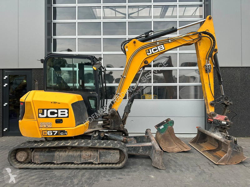 Rýpadlo JCB 67C-1