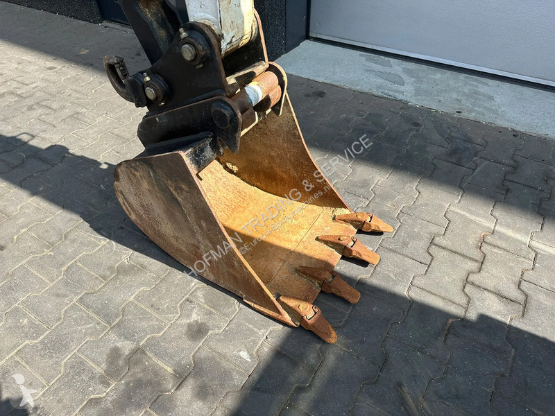 جرافة Bobcat E34