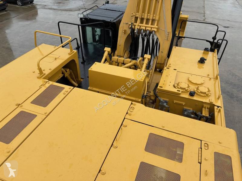 Rýpadlo Caterpillar 390F Long Reach