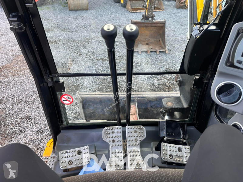 Escavatore JCB 85Z-1