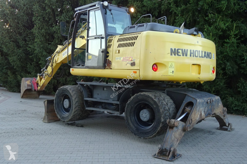 Lopatový nakládač New Holland WE150B Pro