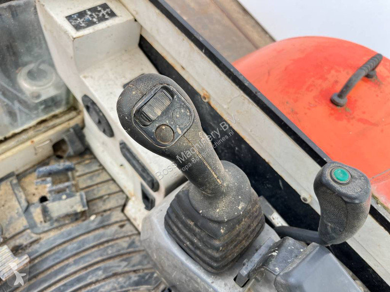 Rýpadlo Kubota A - Extra Bucket / Quick Coupler