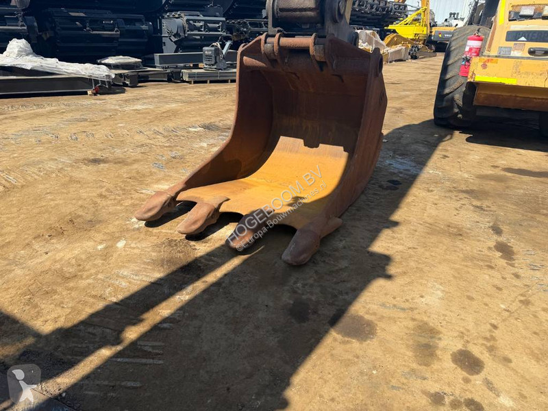 جرافة Caterpillar F L