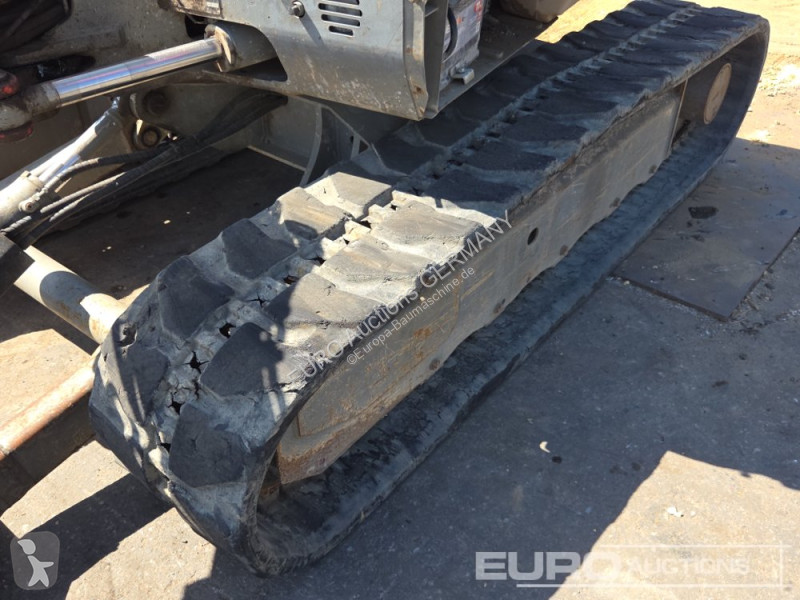 جرافة Volvo ECR50D