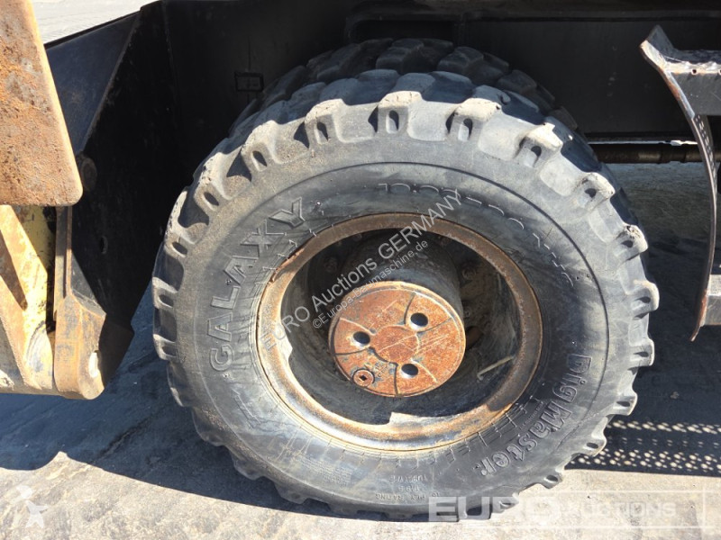 جرافة Caterpillar D