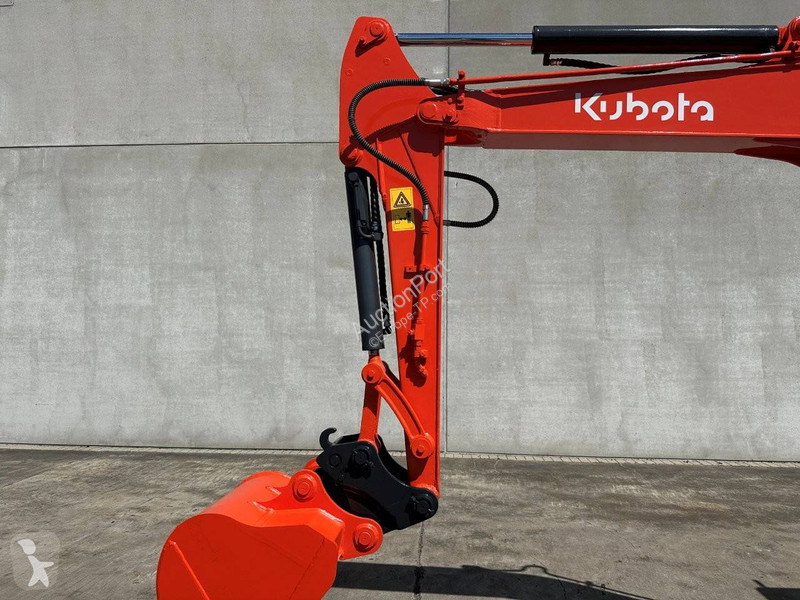 Pelle Kubota Kubota