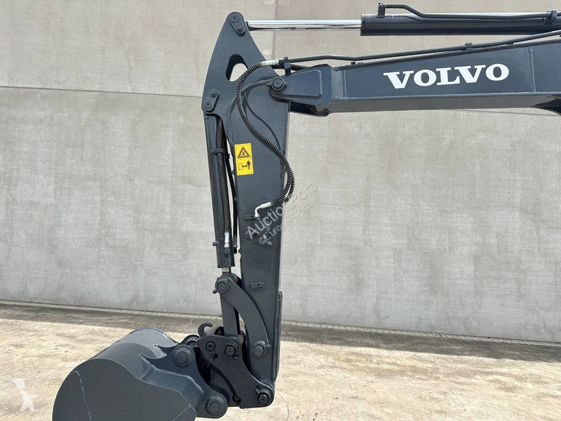 Rýpadlo Volvo EC60C