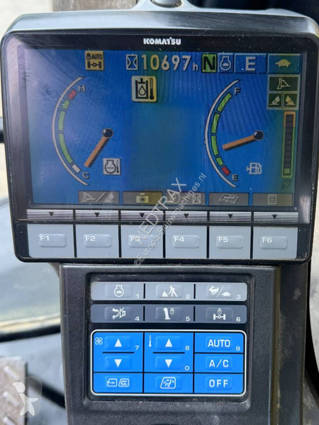 Rýpadlo Komatsu PW 148-8 2015