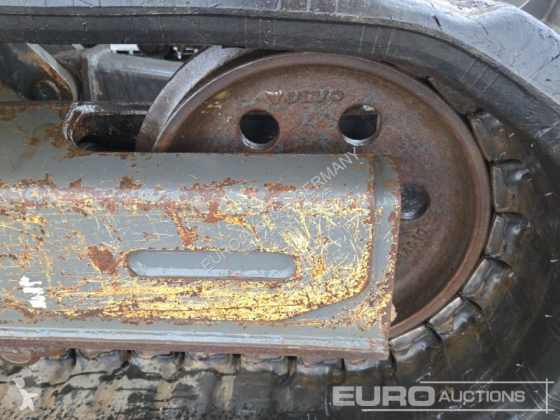 جرافة Volvo