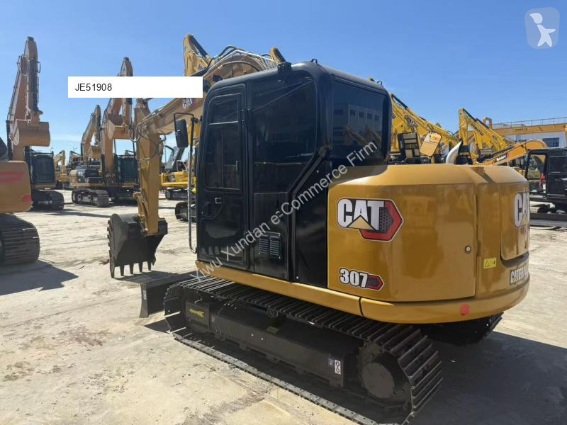 جرافة Caterpillar 307