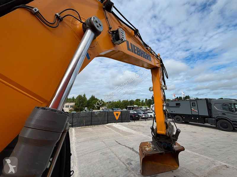 Экскаватор Liebherr R 920 Compact TILTROTATOR /...