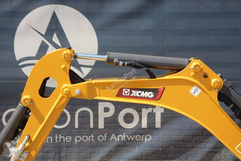 Excavator XCMG XE10E