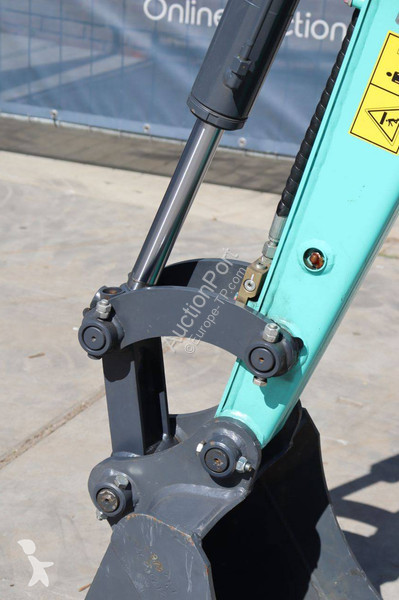 Экскаватор Sunward SWE 20FED