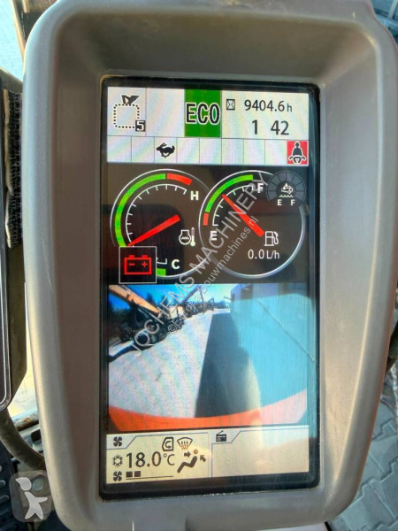 Excavator Hitachi LC6