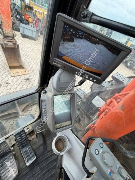 Pelle Hitachi