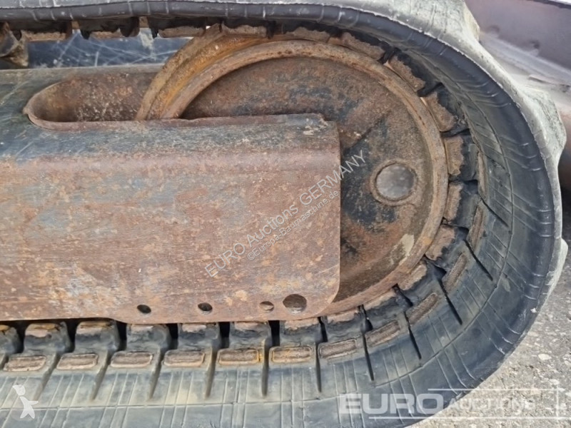 Багер Kubota U274