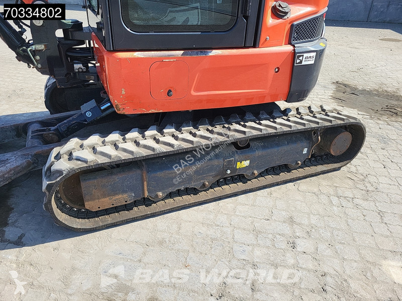 Pelle Kubota U36 4 3 Buckets