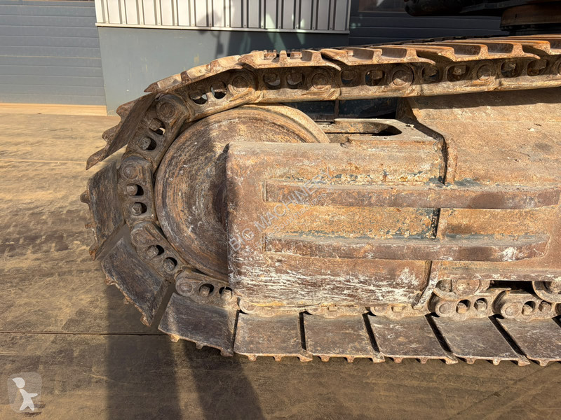 Excavadora Hyundai HX330NL