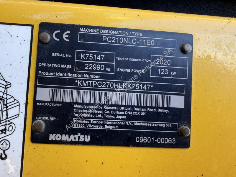 Excavadora Komatsu PC210NLC-11