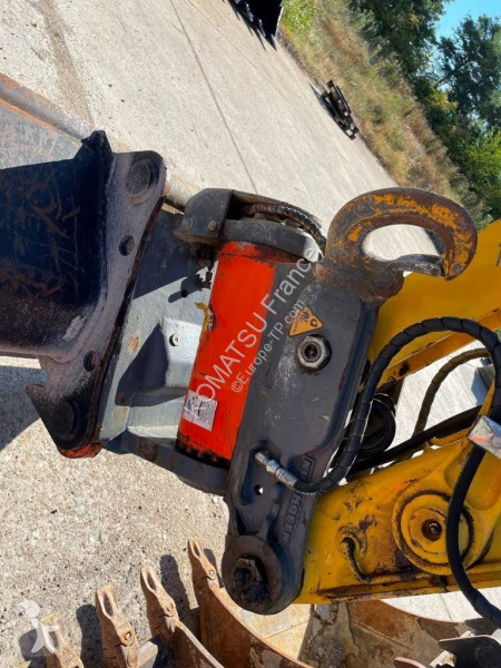 Excavadora Komatsu PW98MR-11E0