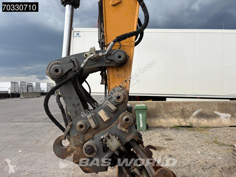 Багер Liebherr R926
