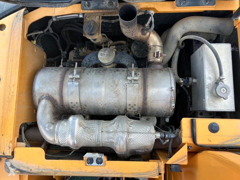 Багер Hyundai  HX145LCR