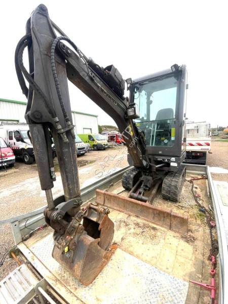 Pelle Volvo 2 GODETS EC18D