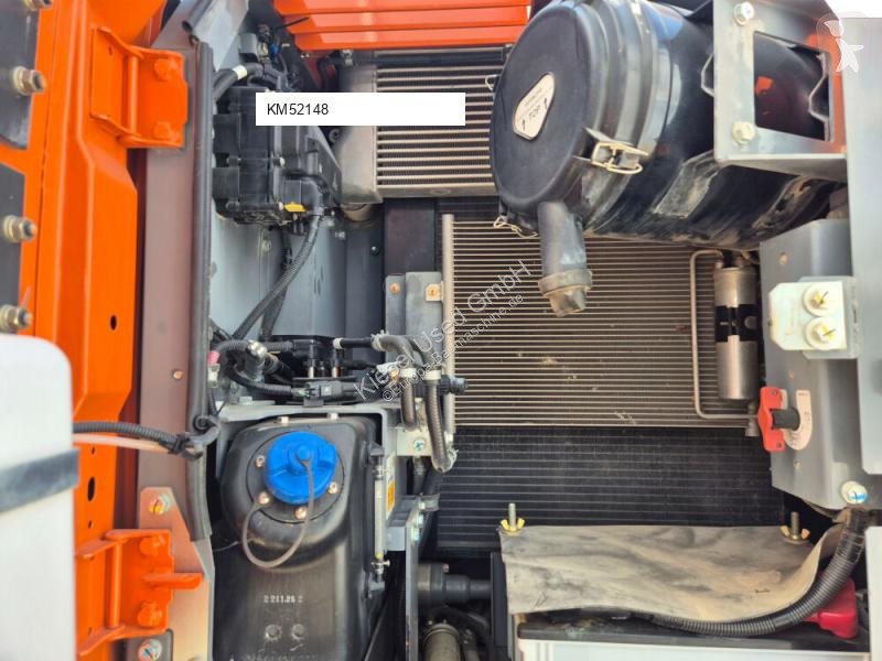 Екскаватор Hitachi ZX175W-7