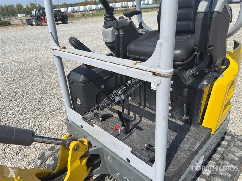 Екскаватор Wacker Neuson E