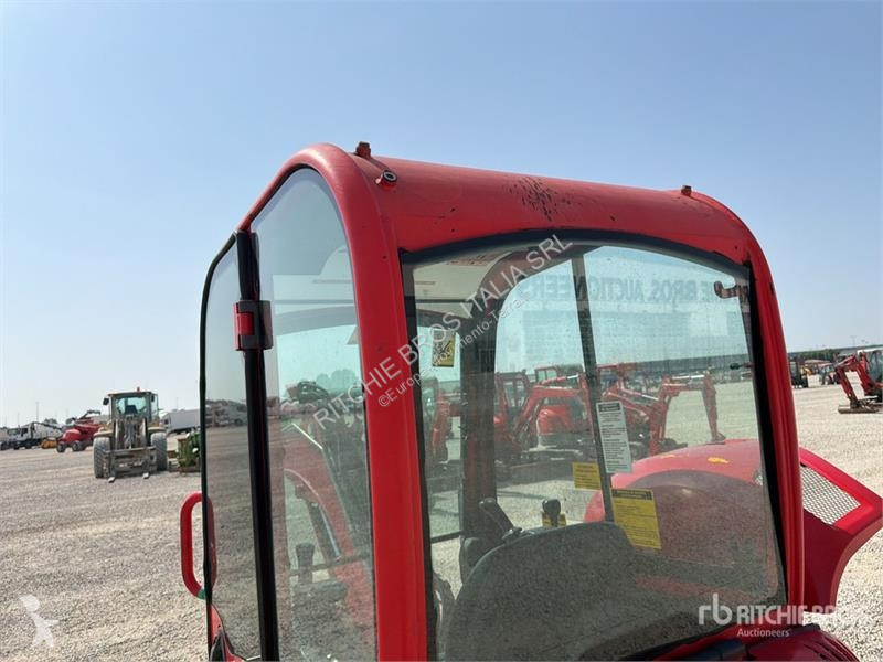 Екскаватор JCB