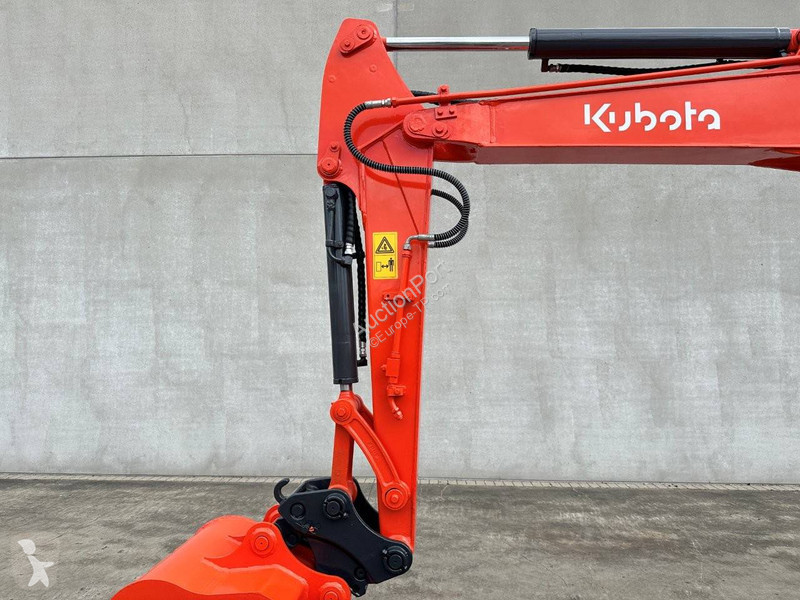 Excavadora Kubota KX155-3SZ