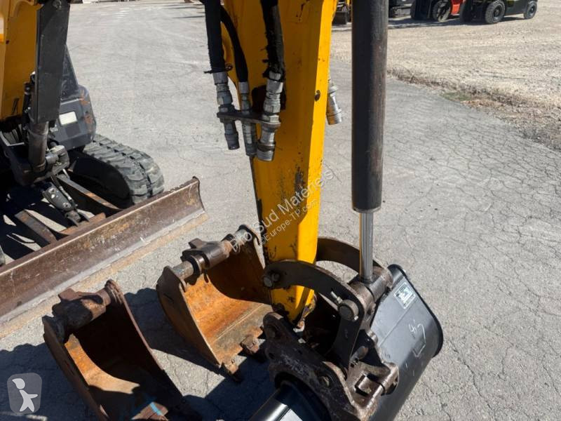 Екскаватор Bobcat
