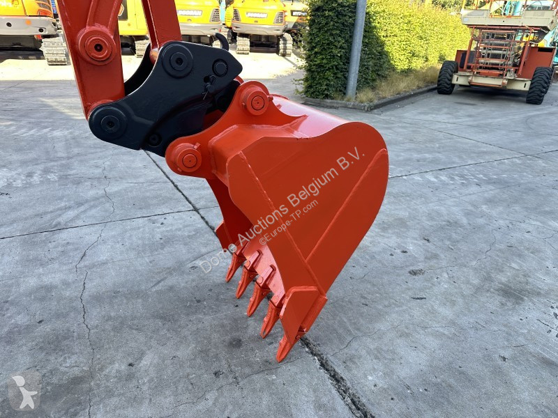 Pelle Kubota KX155-5
