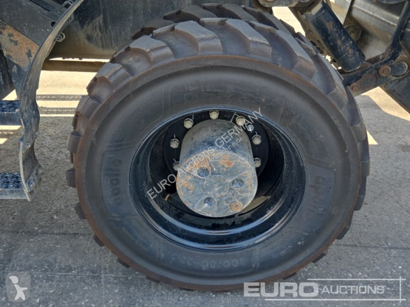 Koparka Caterpillar M320F