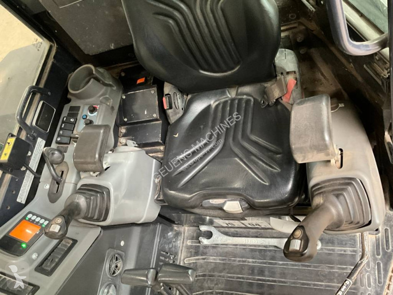 Escavadora Yanmar Vio 57-U A