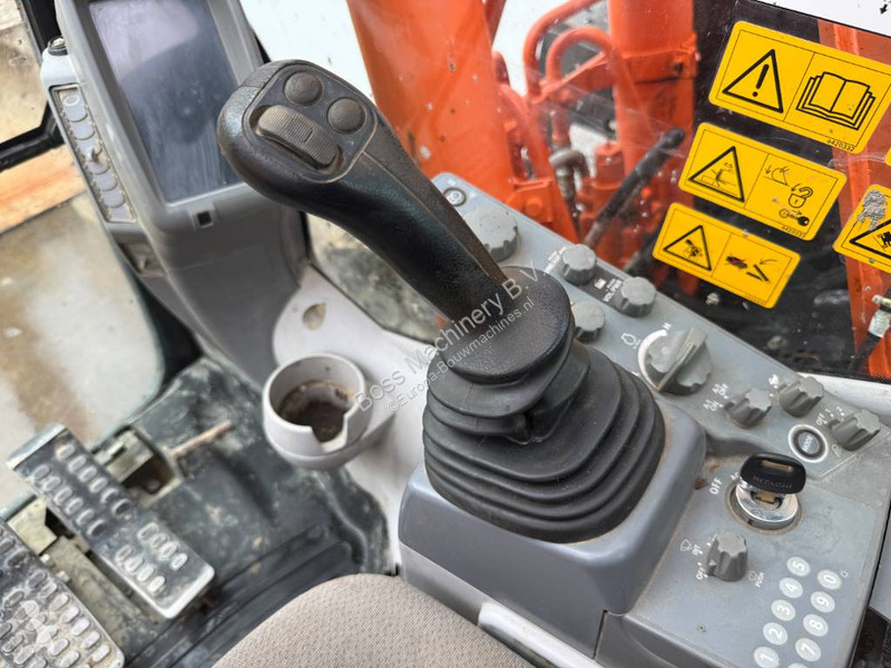 Graafmachine Hitachi - Quick Coupler / Hammer...