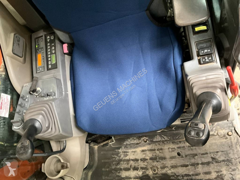 Экскаватор Hitachi US3 rototilt